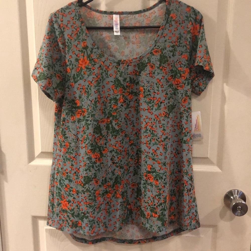 LuLaRoe Classic T-shirt